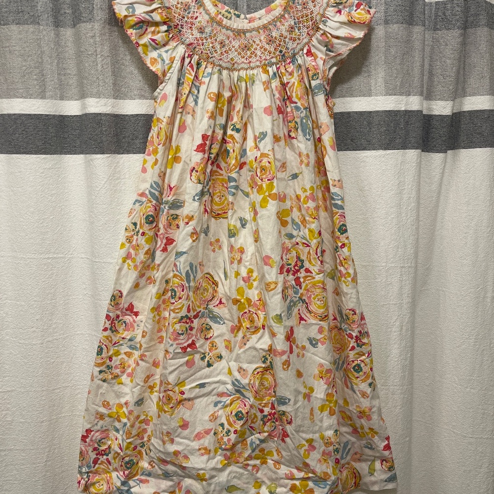 Girls dress